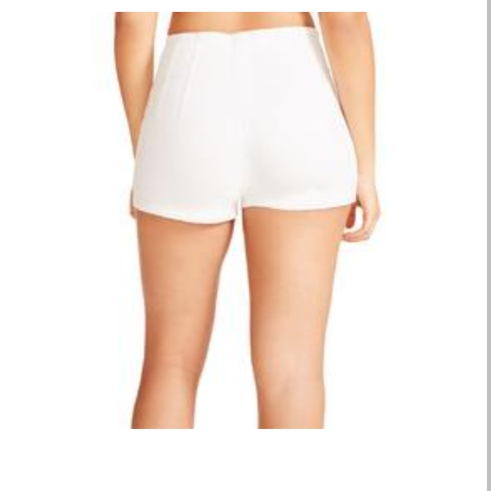 Steve Madden High Rise Shorts